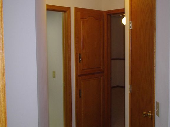 laundry & Spare room