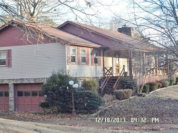2nd image of 105 Dianna Dr