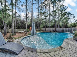 144 Camellia Ct, Freeport, FL 32439