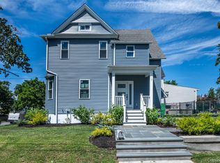 17 Field Ave, New Rochelle, NY 10805