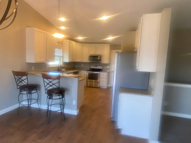 408 Split Rail Dr — Photo 7