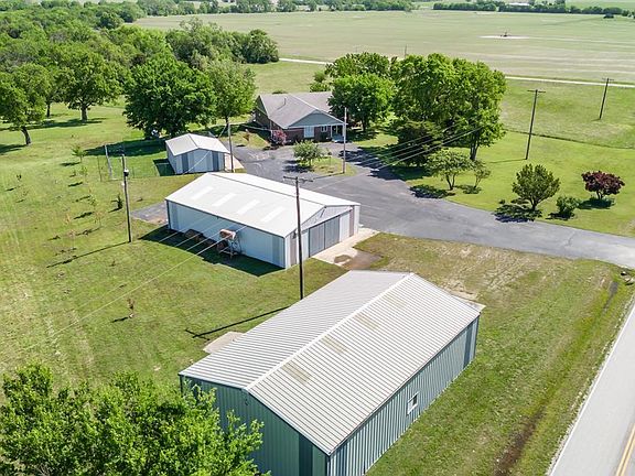 2nd image of 2975 County Road 4000