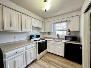 540 Granby Rd #98, South Hadley, MA 01075