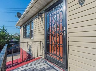 3 Spring St, Jersey City, NJ 07305