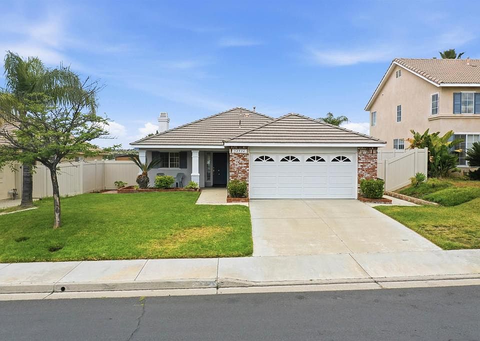 1st image of 32936 Sotelo Dr