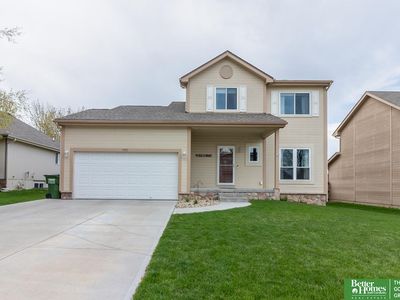 9911 Margo St, La Vista, NE, 68128