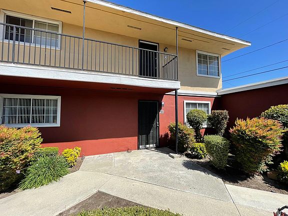 3rd image of 7024 El Dorado Dr APT B