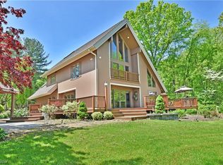 3363 Warren Meadville Rd, Cortland, OH 44410