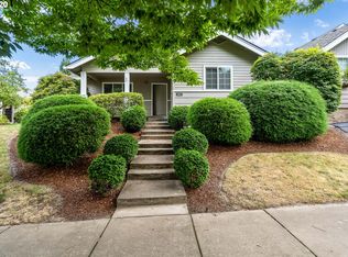 1013 E Foothills Dr, Newberg, OR 97132