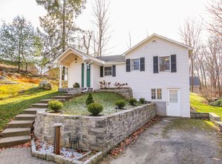 19 Curry Rd, Mahopac, NY 10541