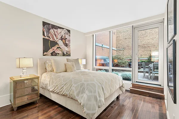 Sold by Compass | media 3