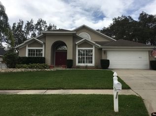 4521 Oak River Cir, Valrico, FL 33596