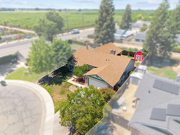 3rd image of 6032 W Howard Court