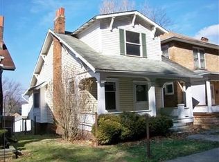 705 N 4th St, Dennison, OH 44621