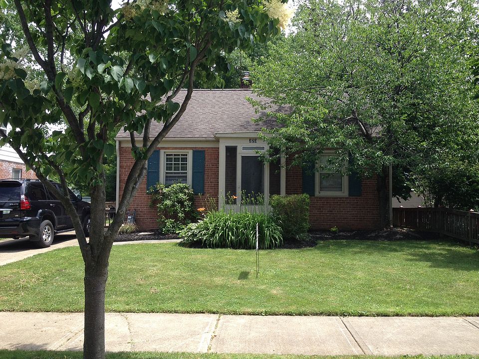 1st image of 373 Lucille Ave