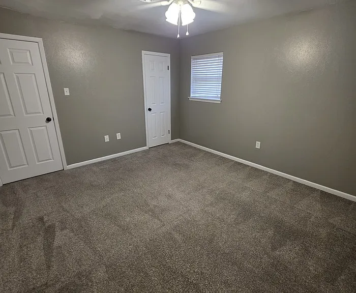 3311 W Shandon Ave — Photo 18