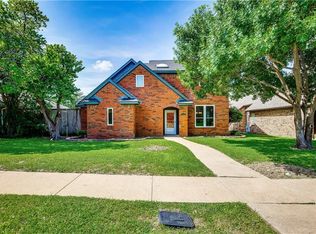 1052 Surrey Cir, Wylie, TX 75098