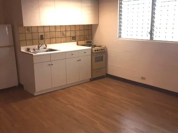 426 Namahana St, Honolulu, HI 96815
