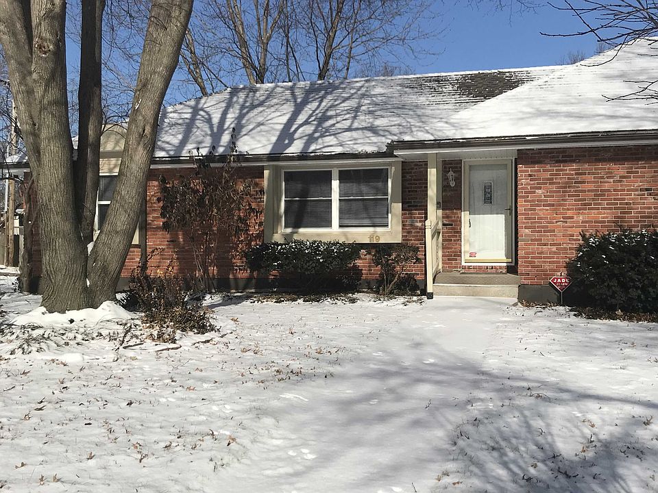 1st image of 119 NW Highland Ln