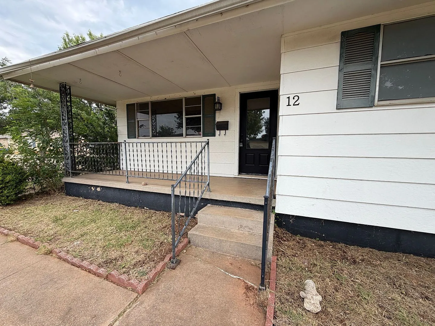 3 Bedroom 1.5 Bathroom 2 Car Garage - Edmond Schools Close to Downtown Edmond — Photo 2