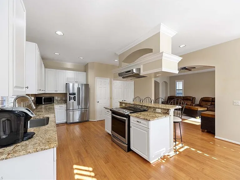 9192 Brendan Preserve Ct — Photo 10