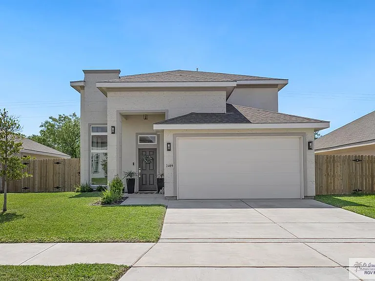 2409 Antelope Canyon St — Photo 1
