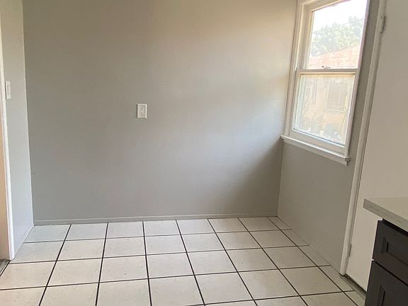 3rd image of 3122 Santa Anita Ave APT A
