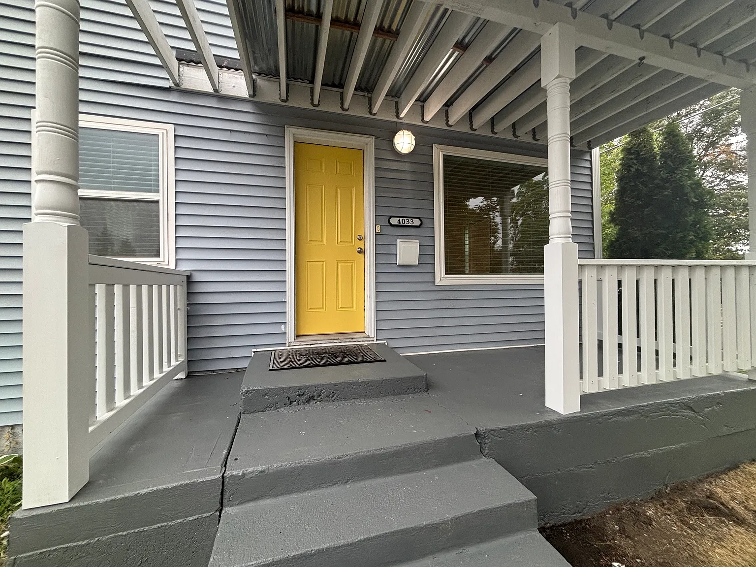 4 bed, 1814 sqft, $2,325 — Photo 1