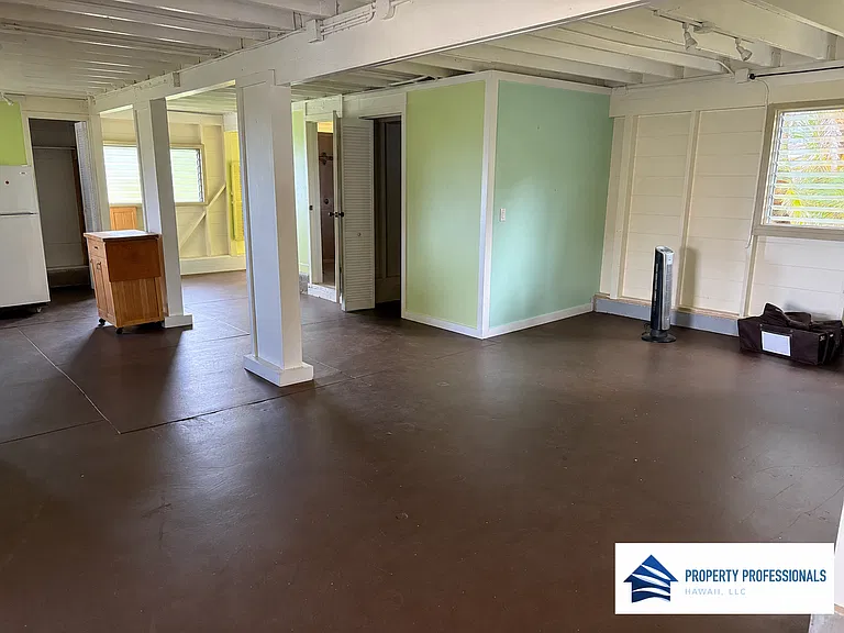 109 Manulele St — Photo 9