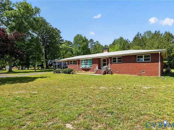 10096 Blue Star Hwy, Stony Creek, VA 23882