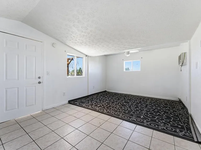 13237 E Ave W #8 — Photo 22