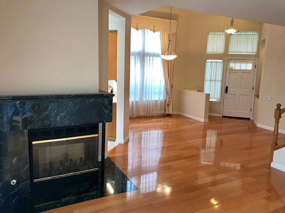 1st image of 5384 Shattuck Ave