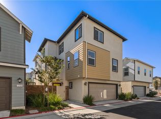 1208 Dock Ln, Harbor City, CA 90710
