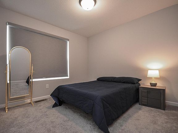 5th image of 766 Stonybrook Ct