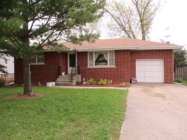2305 E Sand Lake Rd photo 1