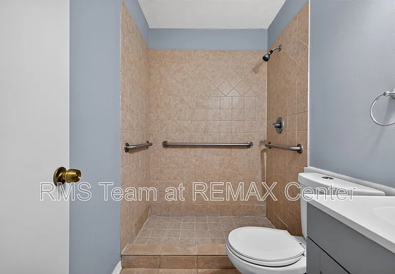 4905 Annistown Rd — Photo 36