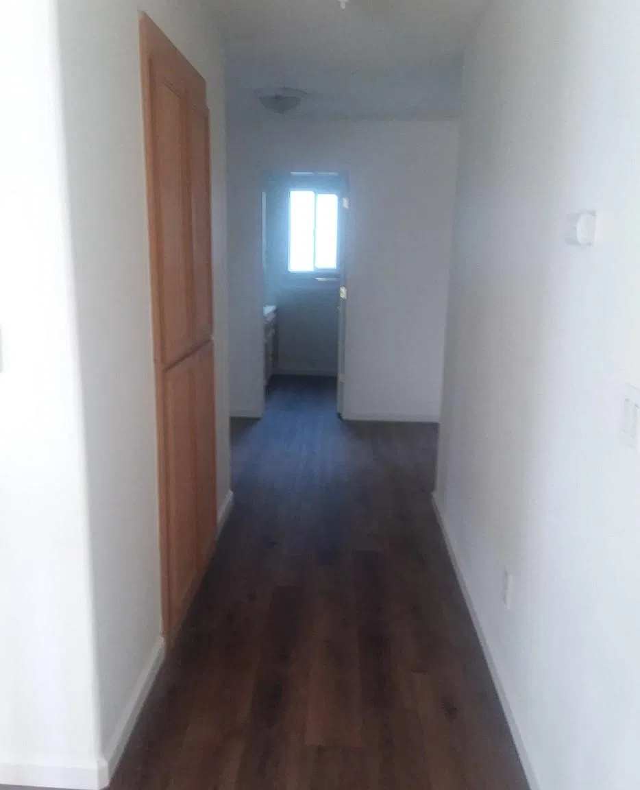 4 bed, 2696 sqft, $2,900 — Photo 1