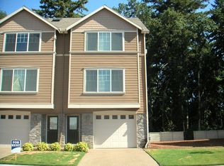 9201 SW Sweek Dr, Tualatin, OR 97062