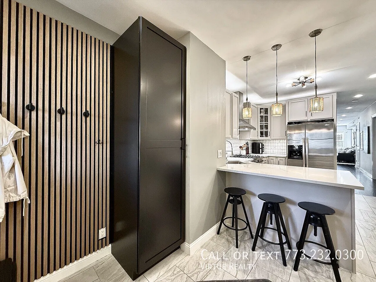 3 bed, 1400 sqft, $3,300 — Photo 3
