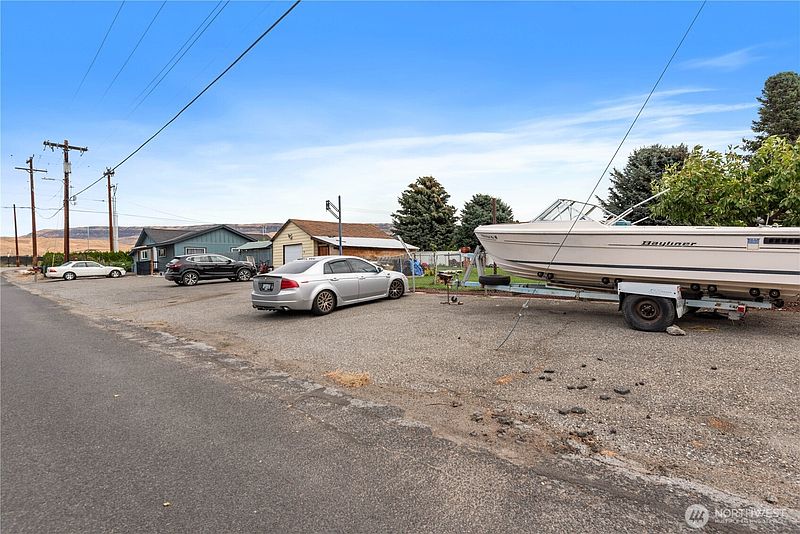5th image of 7 S Roland Avenue