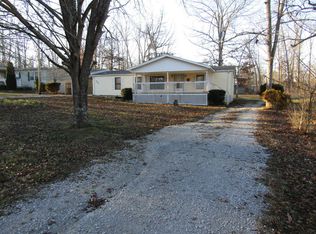 3028 Oswego Rd, Crossville, TN 38572