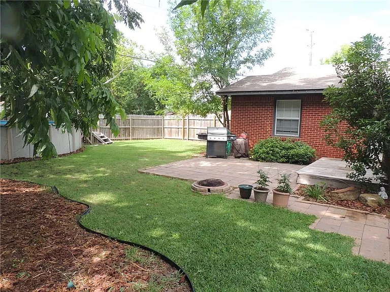 743 S Andrews Ave — Photo 5