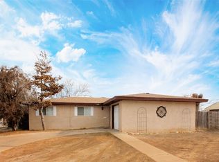 1201 Rancho Rd, Roswell, NM 88203