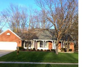 3371 Calvano Dr, Grand Island, NY 14072
