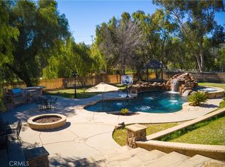 30430 Byfield Rd, Castaic, CA 91384