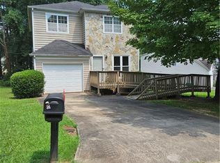 6636 Sevenoaks Dr, Tucker, GA 30084