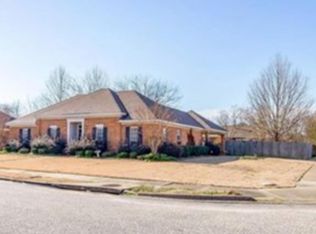 8200 Parkview Ct, Montgomery, AL 36117