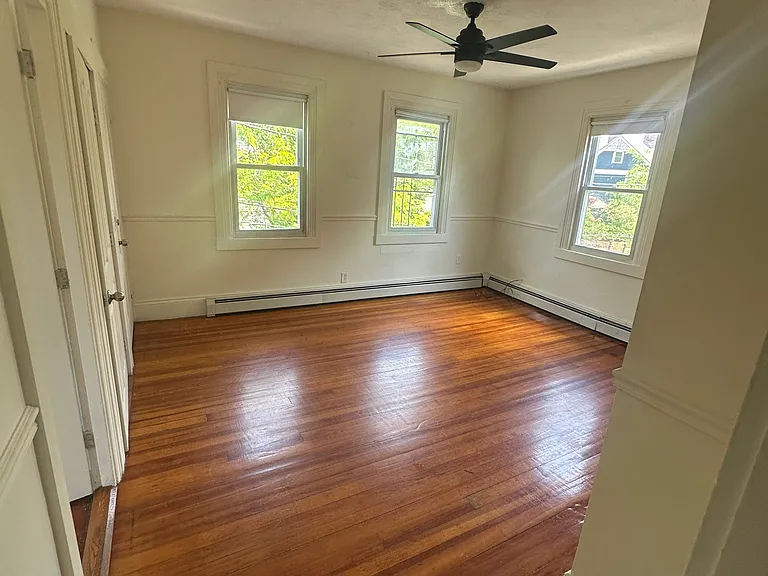 10 Grant St #2 — Photo 7