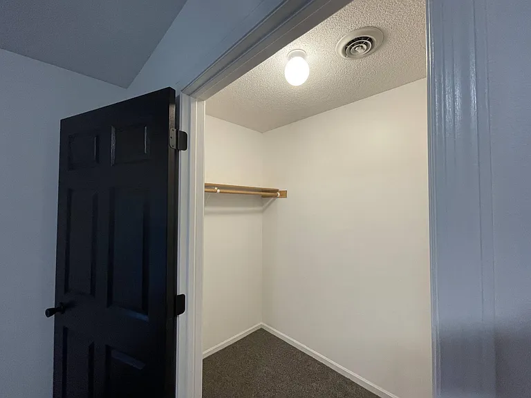 1364 Conservatory Ct — Photo 61