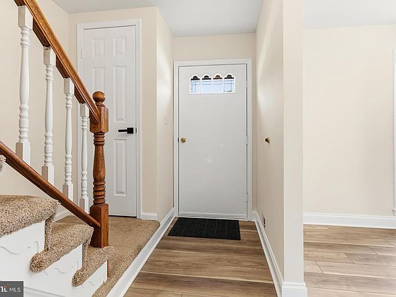 3rd image of 14835 Belle Ami Dr #83